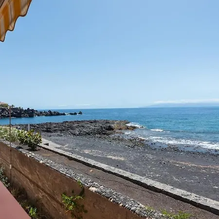 Apartment Oceanfront With Access To The