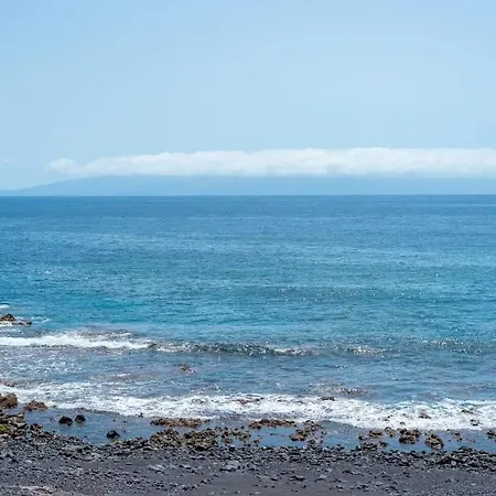 Apartment Oceanfront With Access To The